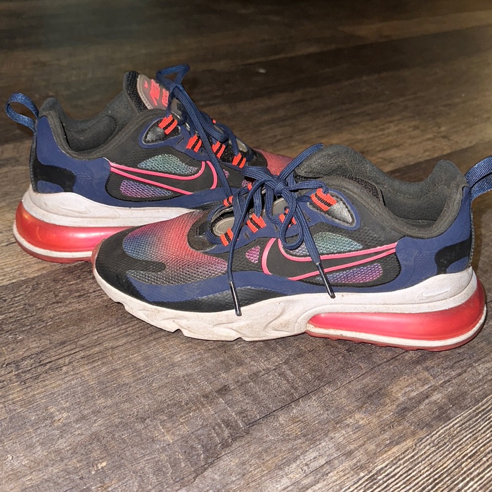 Nike shoes